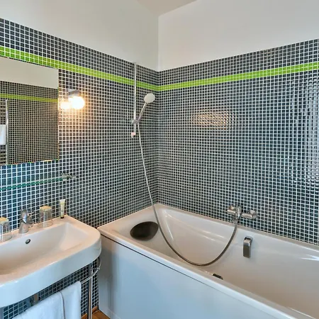 Le Rayon Hotel